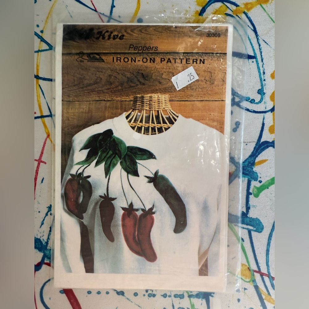 Bee Hive‎ Peppers Iron-On Pattern 30308 – Vintage Fabric Painting